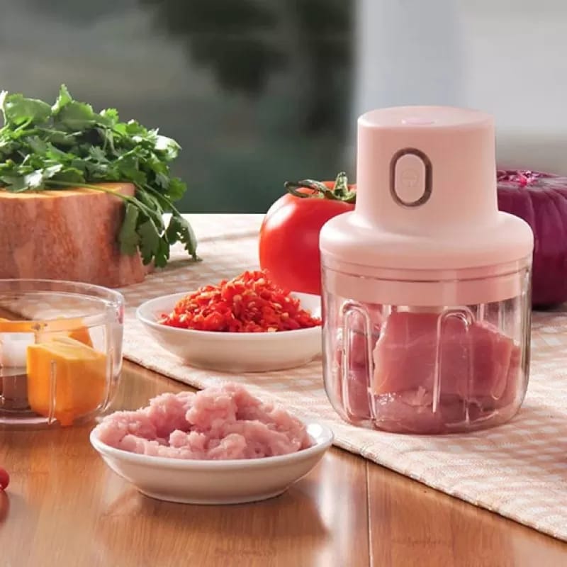 Compact Garlic Chopper